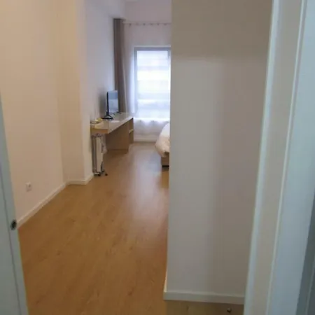 Bonjardim 게스트하우스