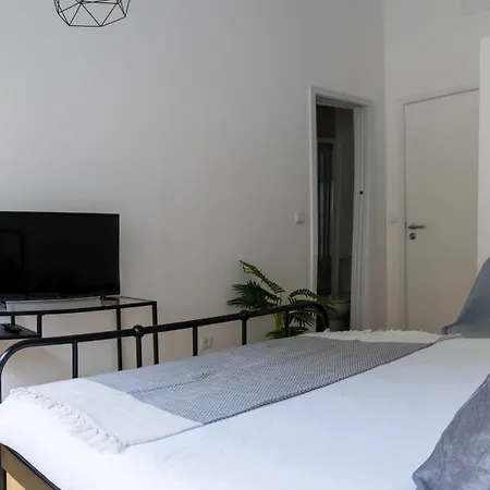 בית הארחה Bonjardim