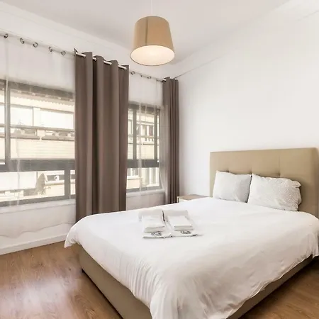 Bonjardim בית הארחה 3*